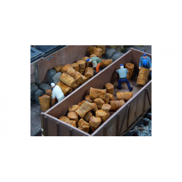 Juweela Oude roestige vaten ca 40 stuks